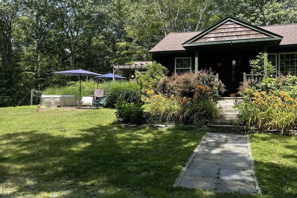 Photo of Outdoor in South Kent