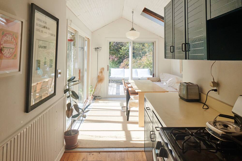 Photo of Others in South Kent