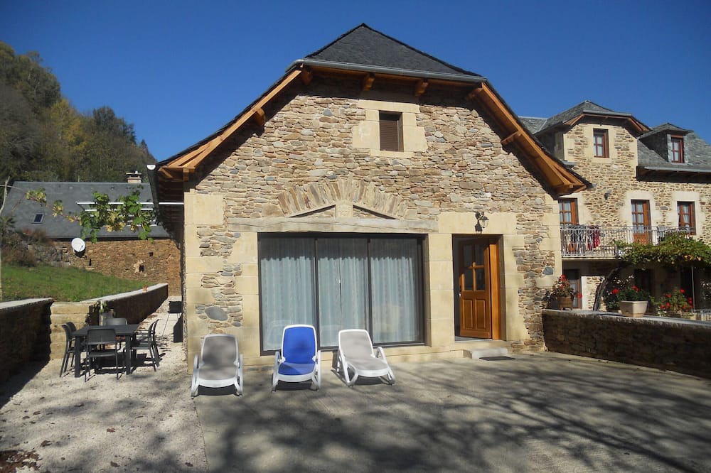 Photo of Outdoor in Sainte-Eulalie-d'Olt