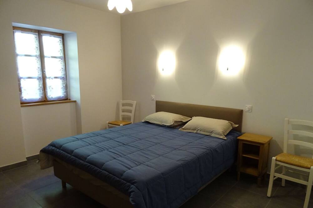 Photo of Bedroom in Sainte-Eulalie-d'Olt