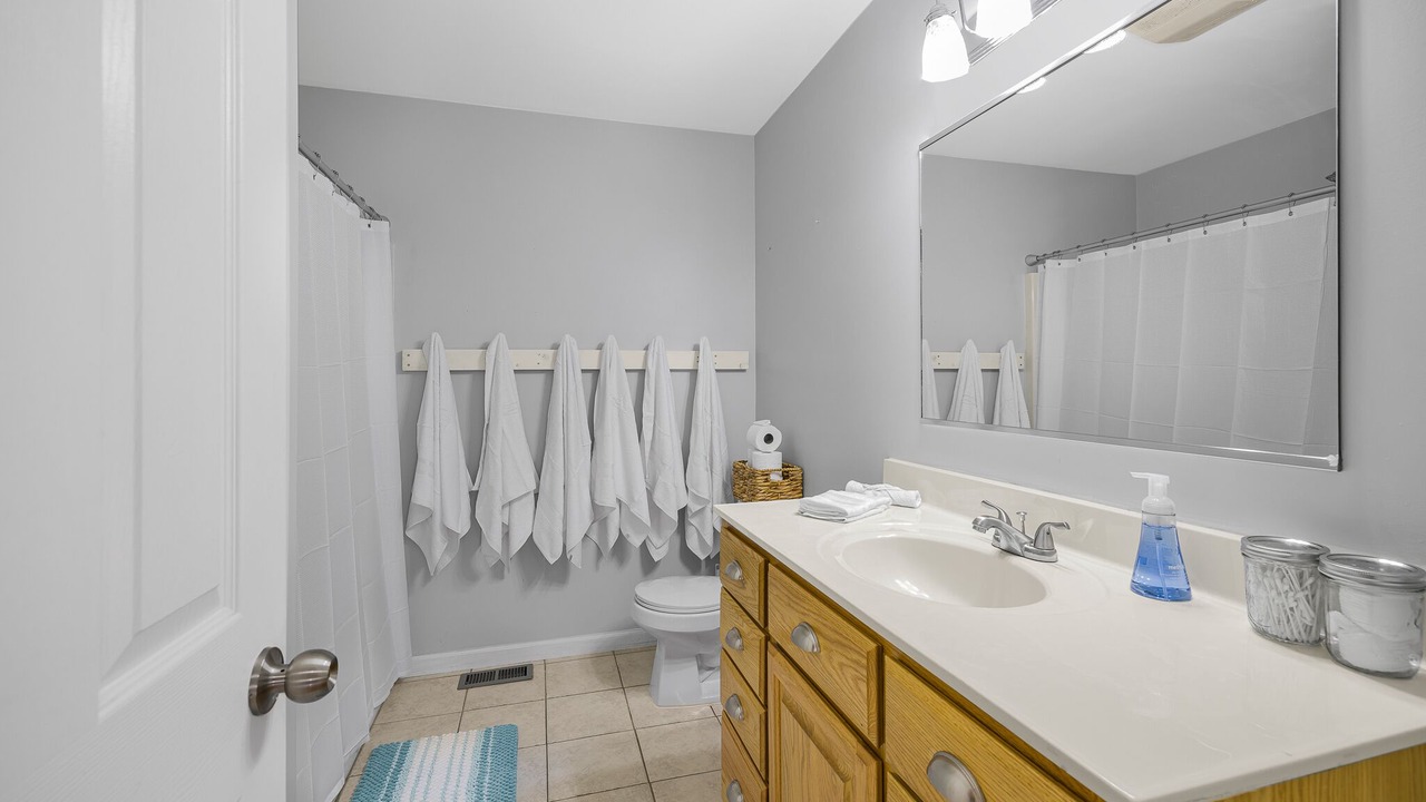 Photo of Others in Newark