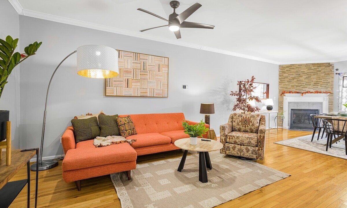 Photo of Livingroom in Newark