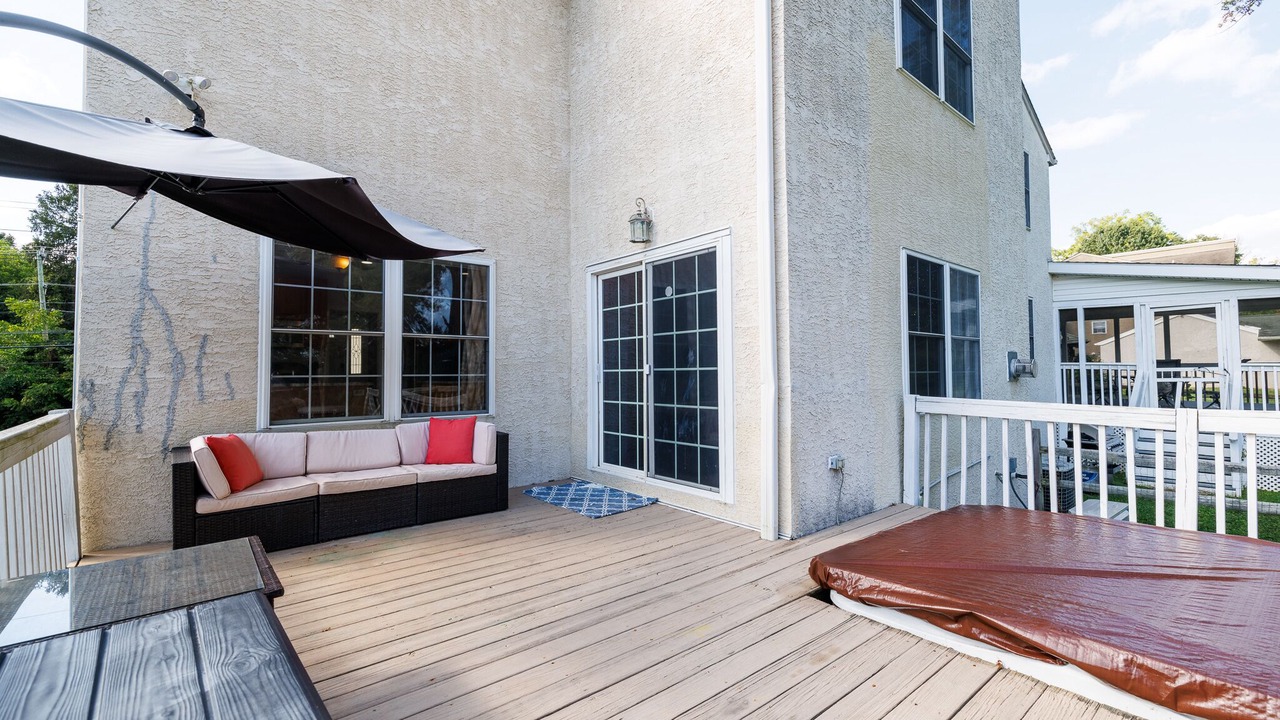 Photo of Outdoor in Newark