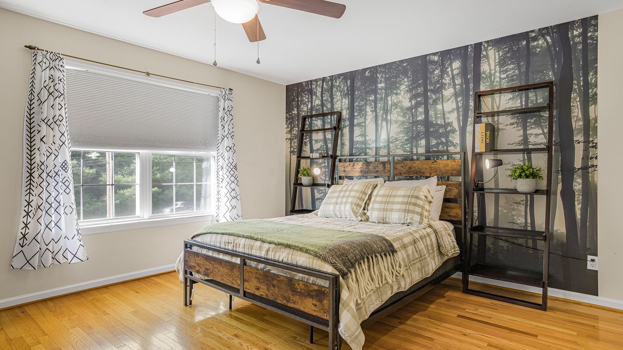 Photo of Others in Newark