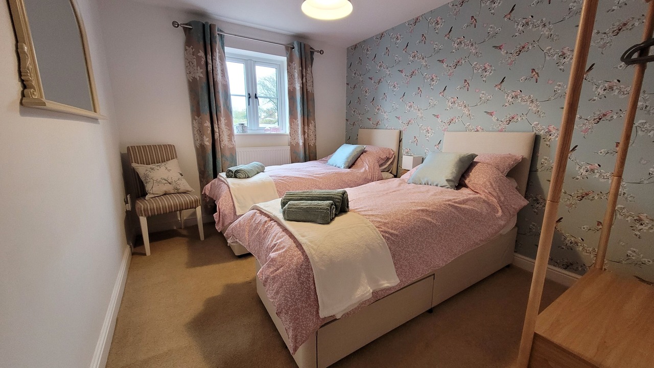 Photo of Others in Foxley