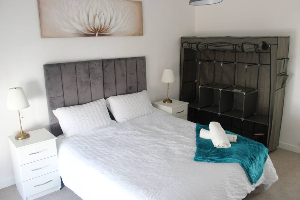 Photo of Bedroom in Curdworth