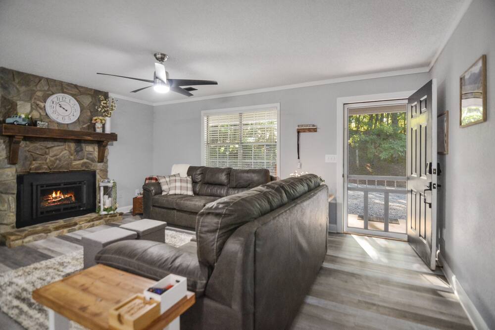 Photo of Others in Eagle Mountain