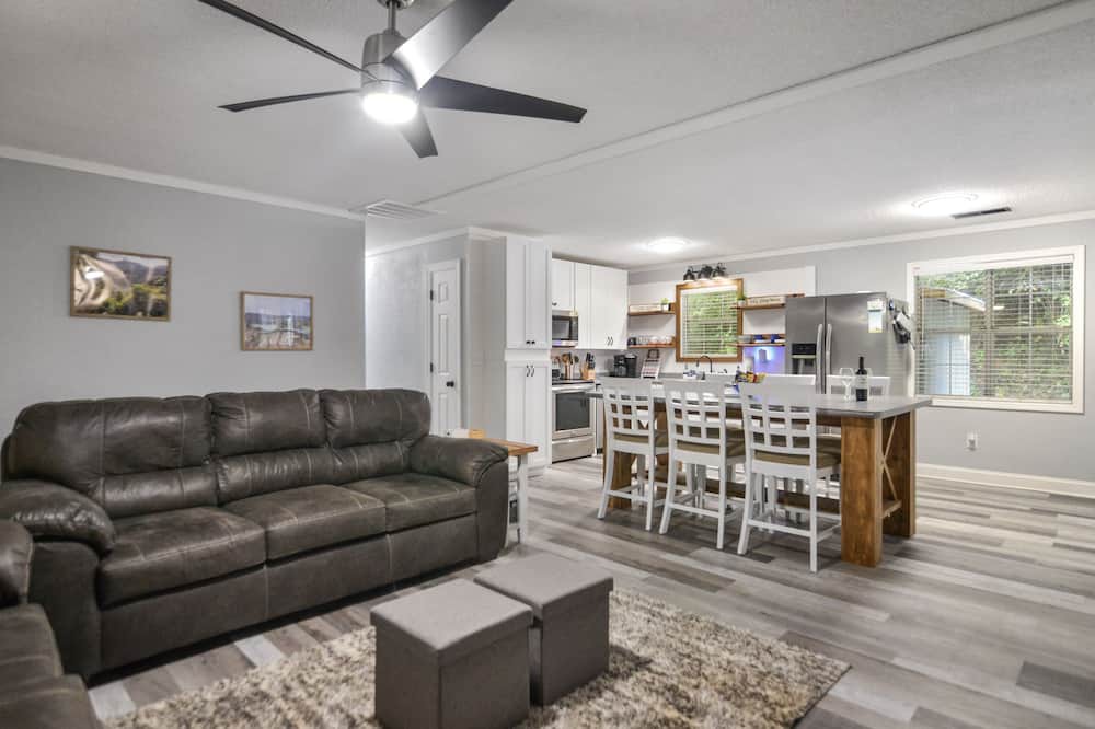 Photo of Others in Eagle Mountain