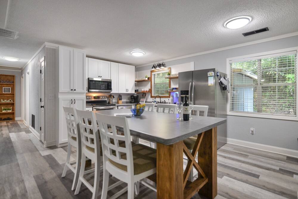 Photo of Others in Eagle Mountain