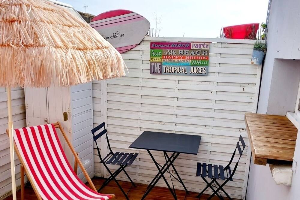 Photo of Outdoor in Marquise