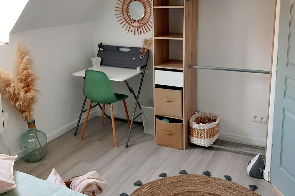 Photo of Bedroom in Marquise