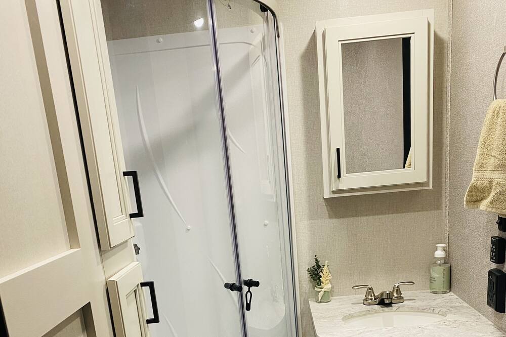 Photo of Bathroom in Iowa Colony