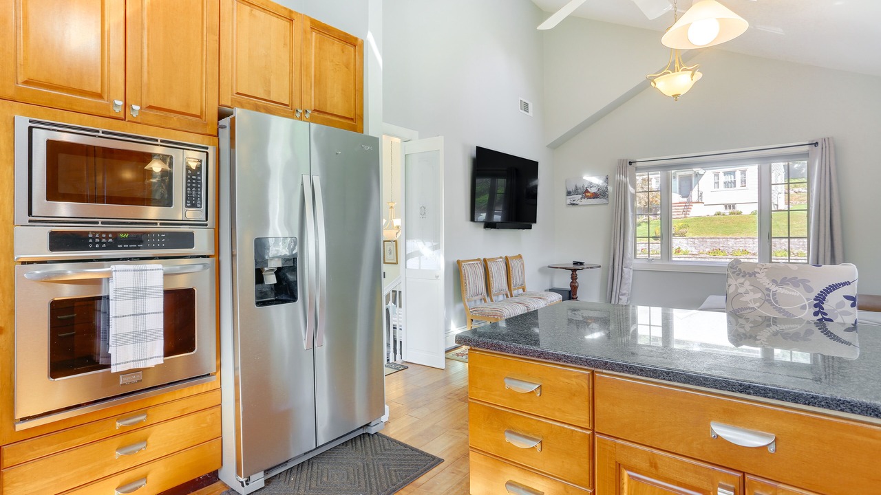 Photo of Kitchen in Lake Hopatcong