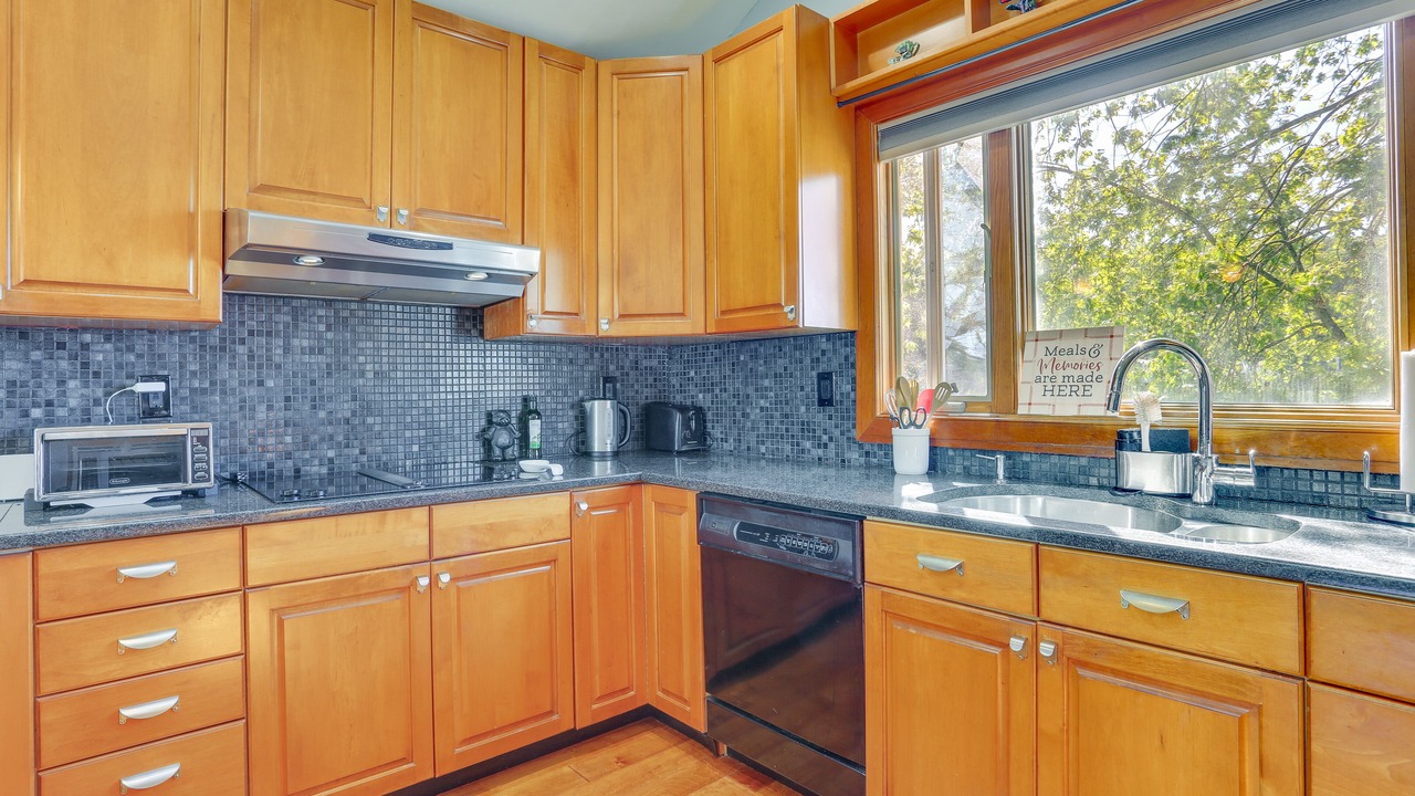 Photo of Kitchen in Lake Hopatcong
