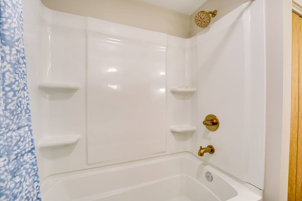 Photo of Bathroom in Baldwin