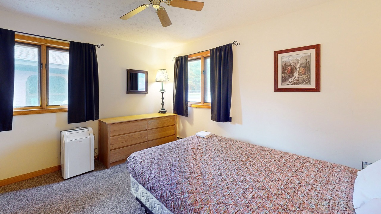 Photo of Bedroom in Woodstock