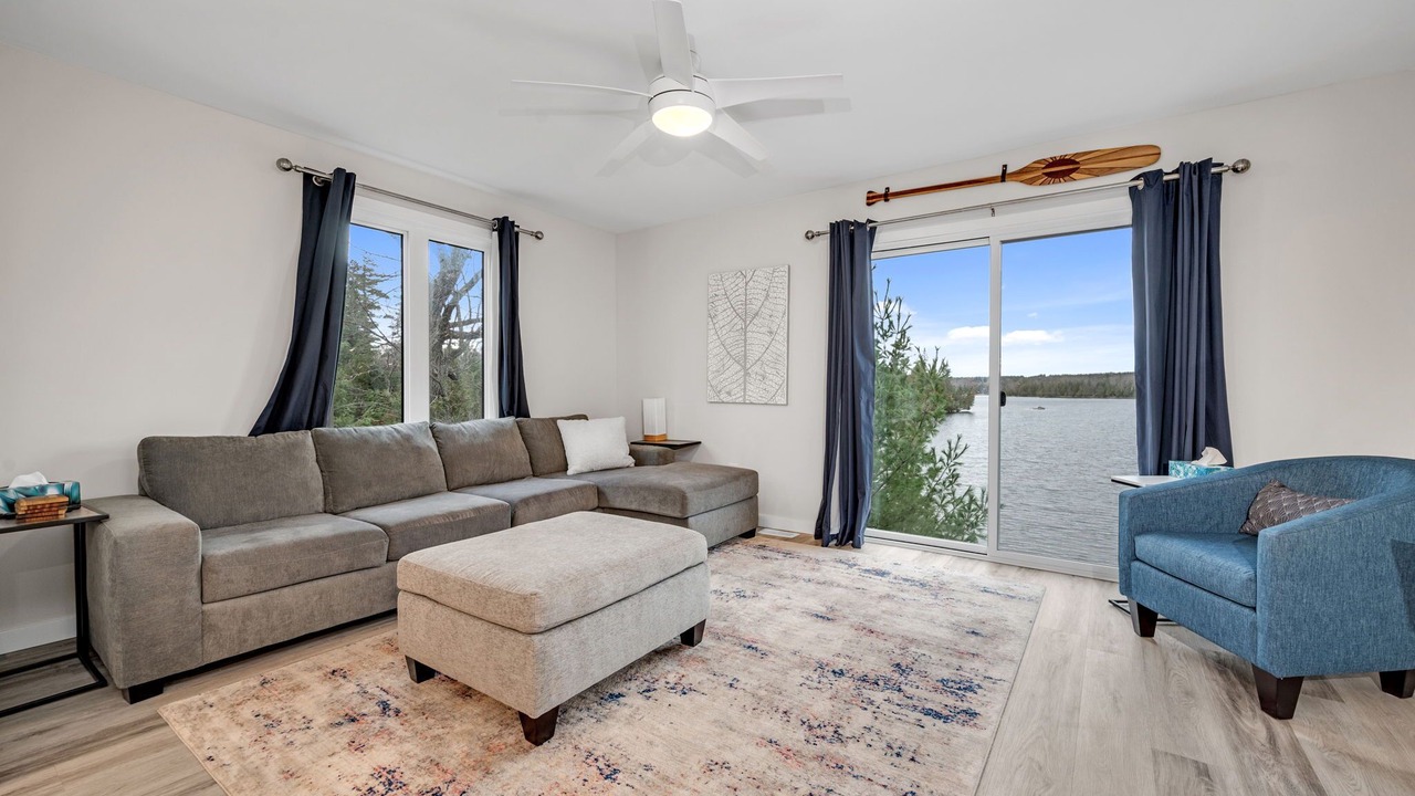 Photo of Livingroom in Lanark Highlands