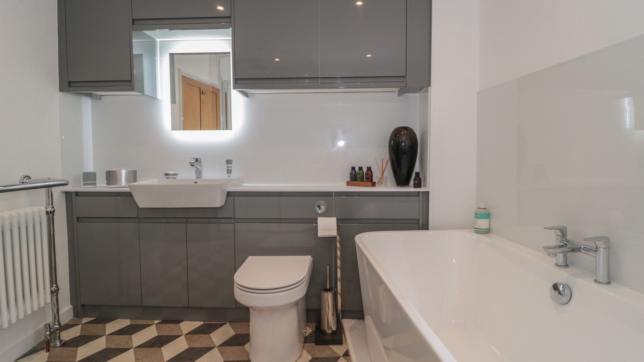 Photo of Others in Dorchester