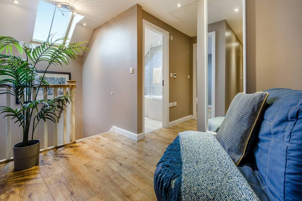 Photo of Others in Marsh Lane