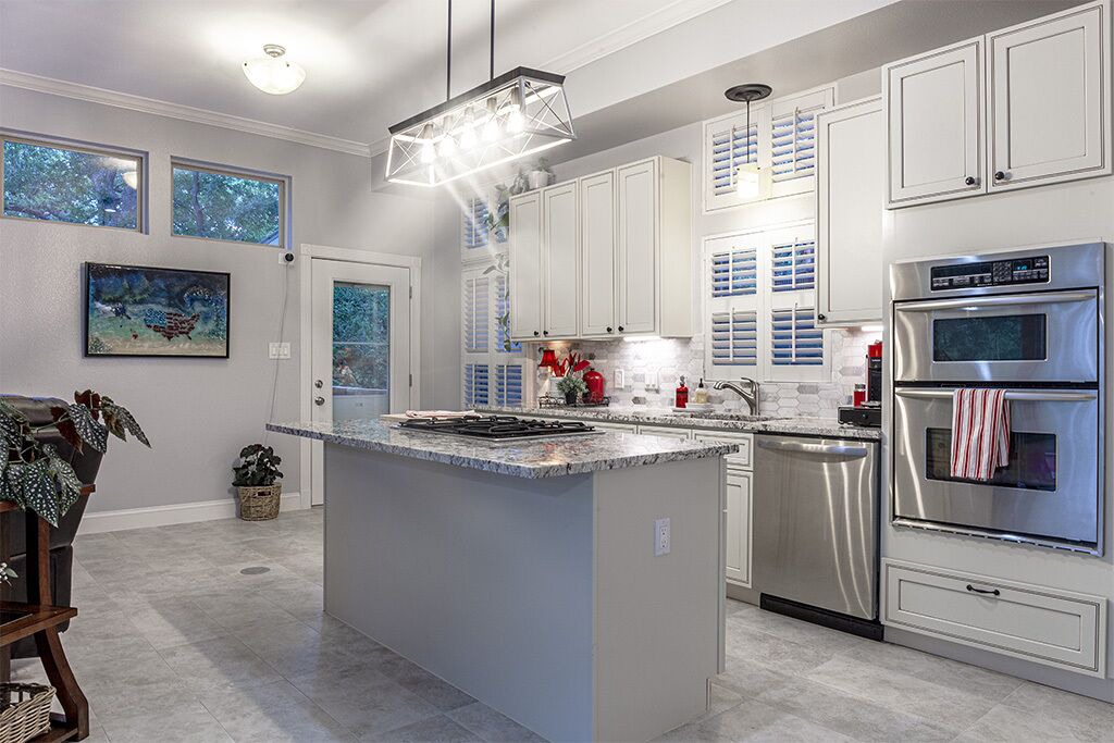 Photo of Kitchen in Highland Village