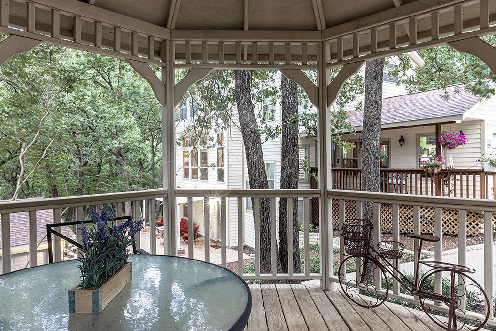 Photo of Outdoor in Highland Village