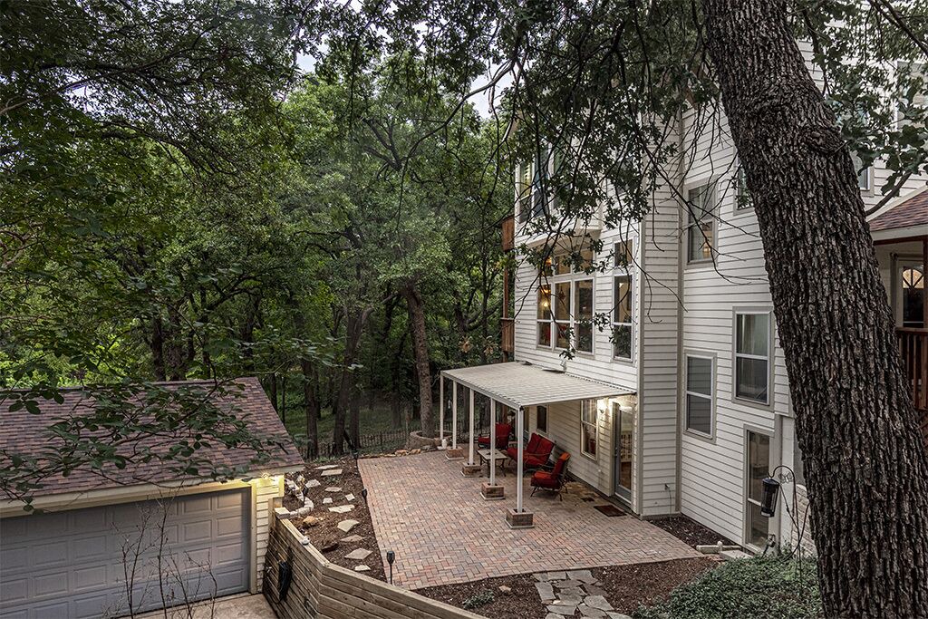 Photo of Outdoor in Highland Village