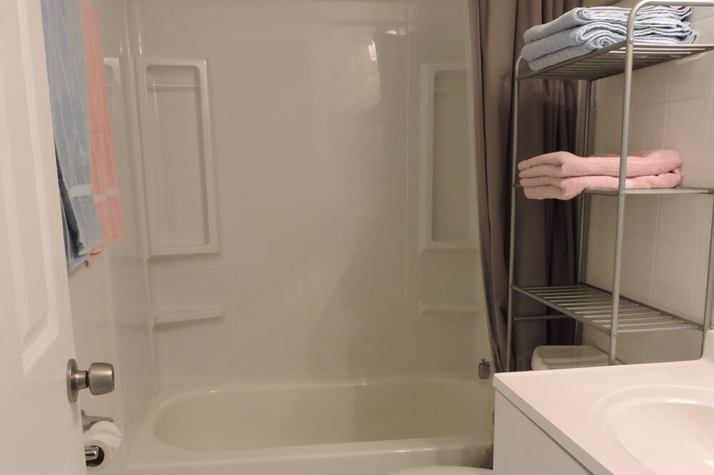 Photo of Bathroom in Village of Lakewood