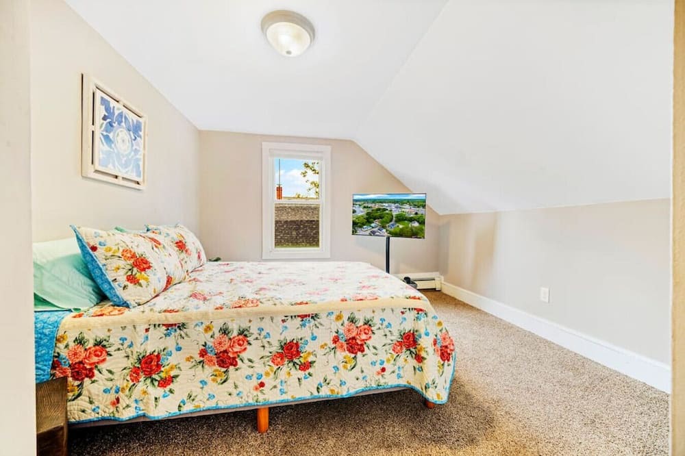 Photo of Others in Westbrook