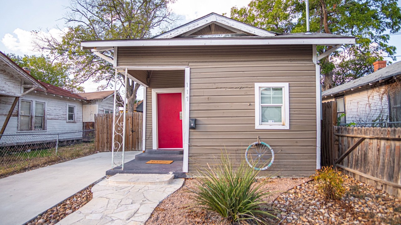 Photo of Outdoor in Near East Side