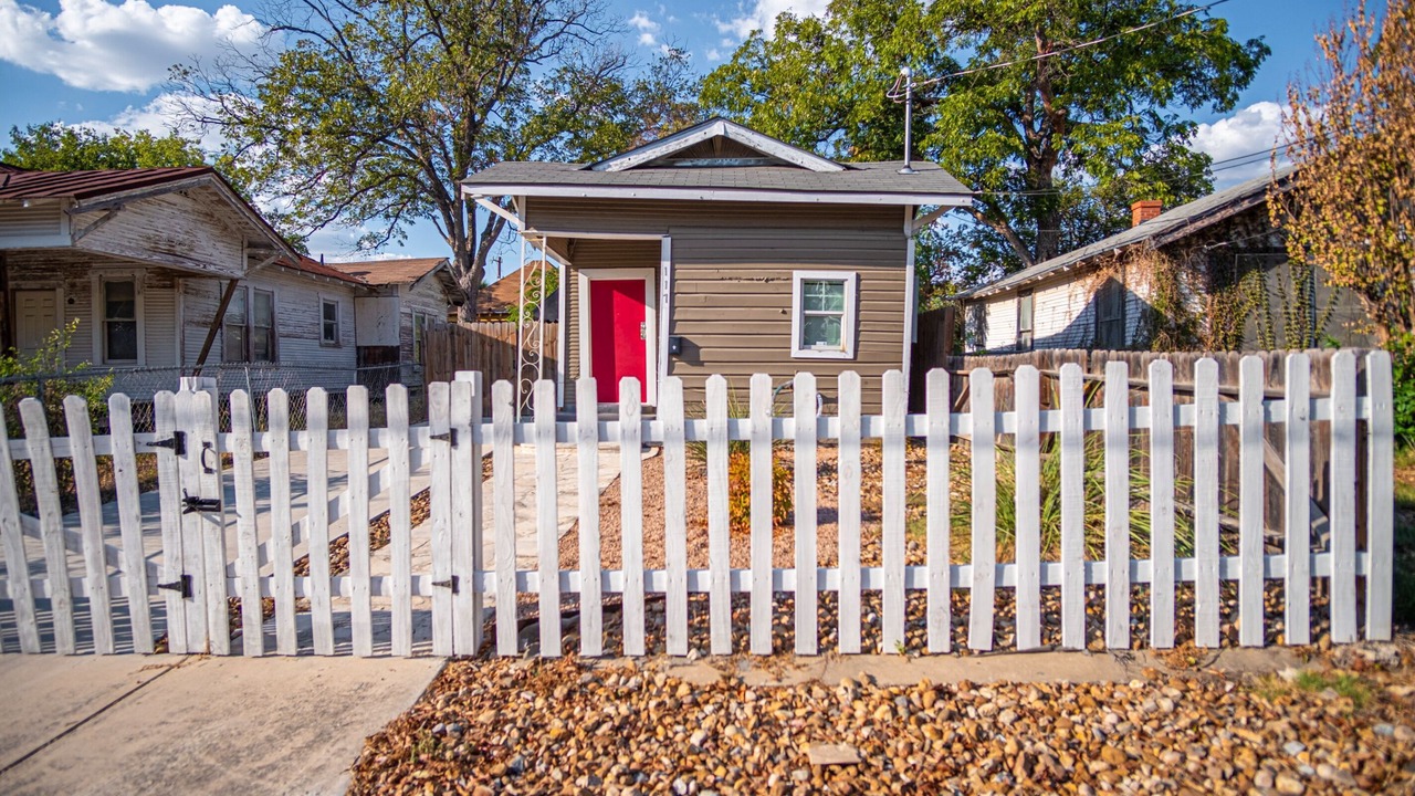 Photo of Outdoor in Near East Side