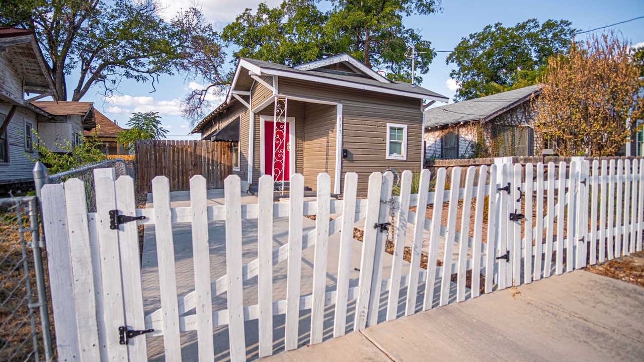 Photo of Outdoor in Near East Side