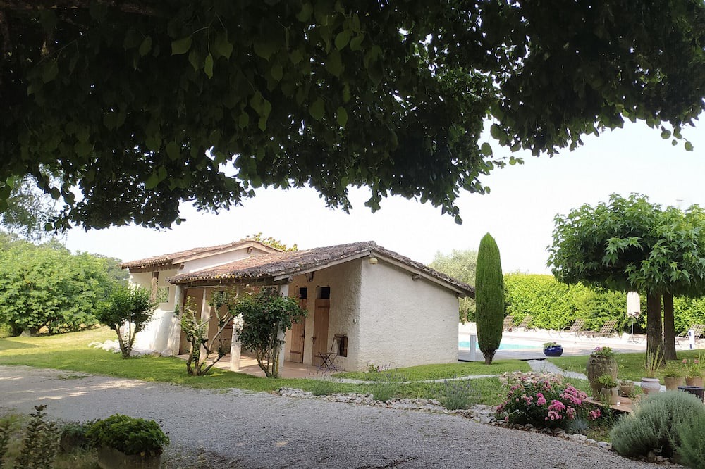 Photo of Outdoor in Montans