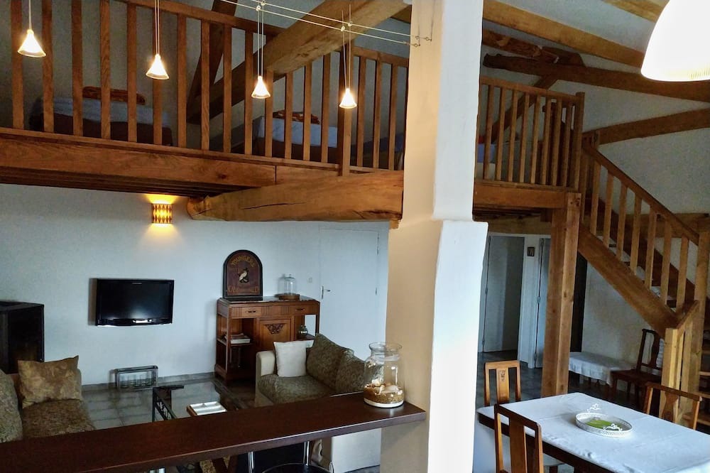 Photo of Others in Montans