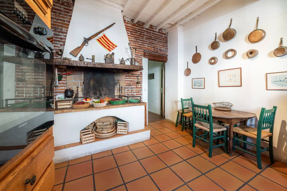 Photo of Kitchen in Palau-del-Vidre