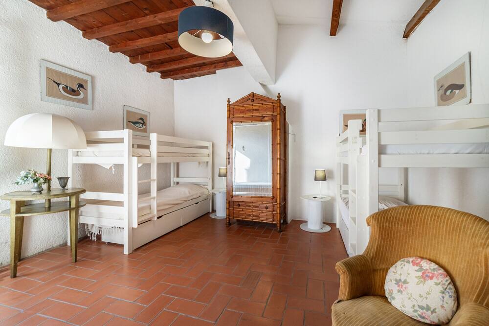 Photo of Bedroom in Palau-del-Vidre