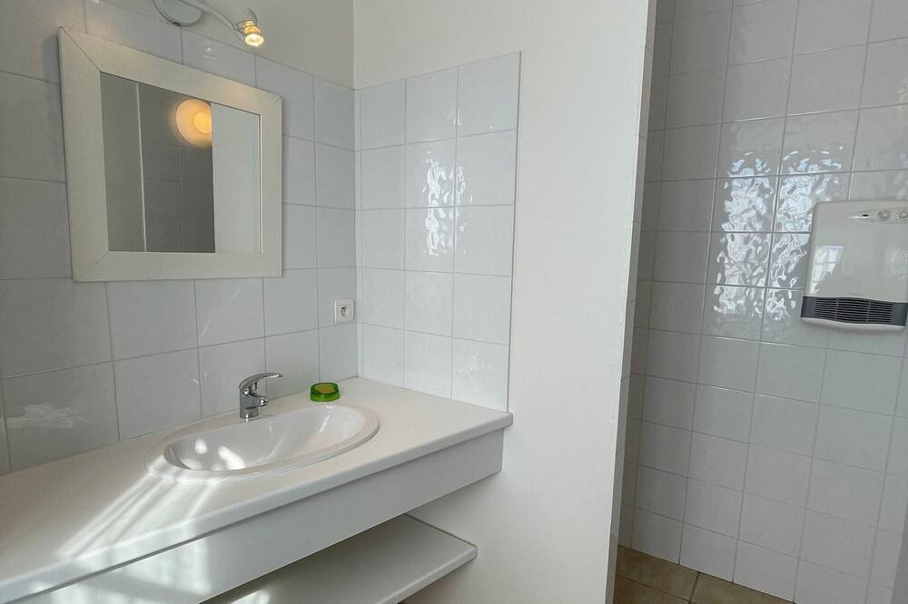 Photo of Bathroom in Saint-Andre-de-Vezines