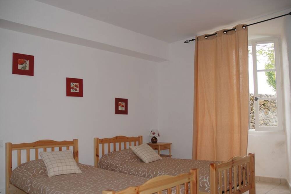 Photo of Bedroom in Saint-Andre-de-Vezines