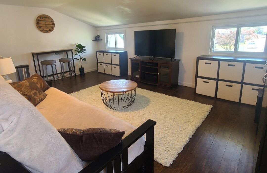 Photo of Livingroom in Hopelawn