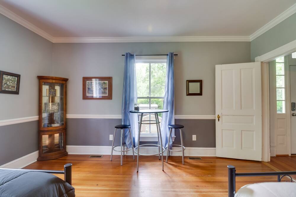 Photo of Bedroom in Spottswood
