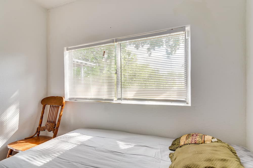 Photo of Bedroom in Texas Gulf Coast Region