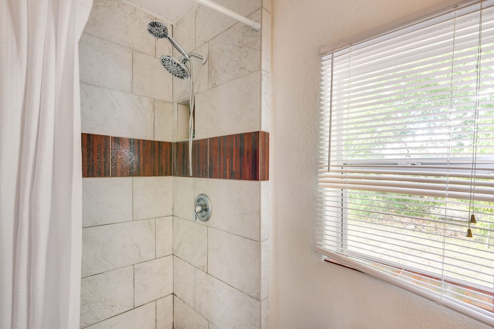 Photo of Bathroom in Texas Gulf Coast Region