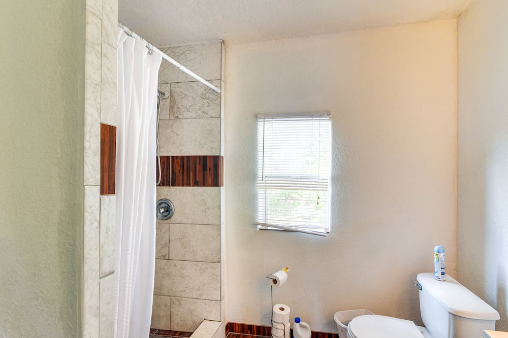 Photo of Bathroom in Texas Gulf Coast Region