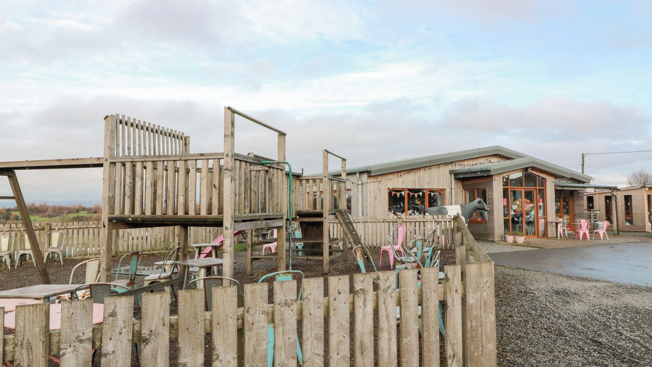 Photo of Others in Falkirk