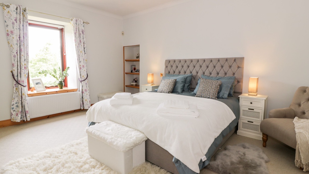 Photo of Others in Falkirk