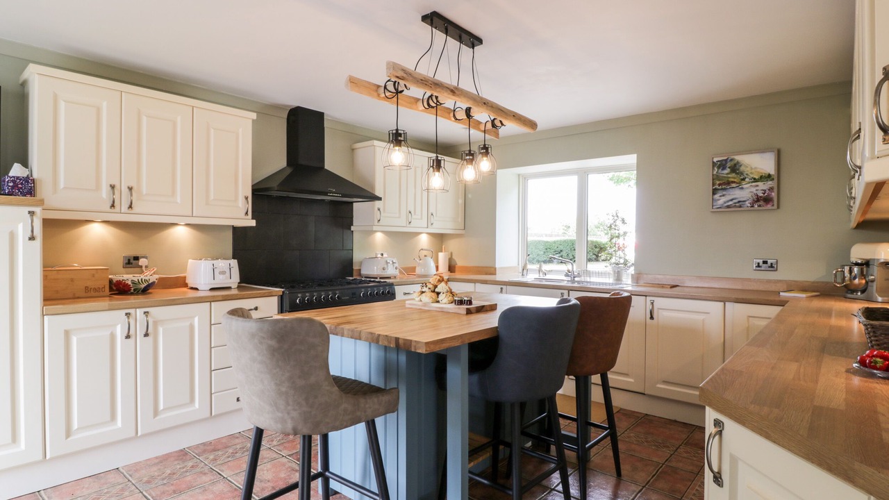 Photo of Others in Falkirk