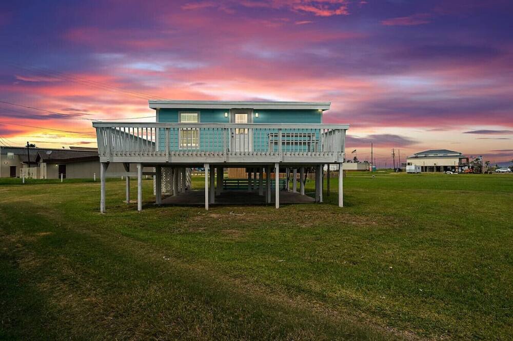 Photo of Others in Surfside Beach