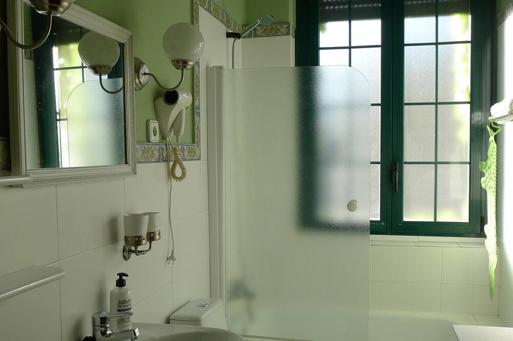 Photo of Bathroom in Milagro