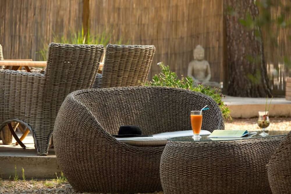 Photo of Outdoor in Aubais