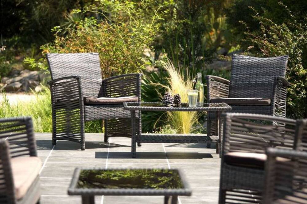 Photo of Outdoor in Aubais
