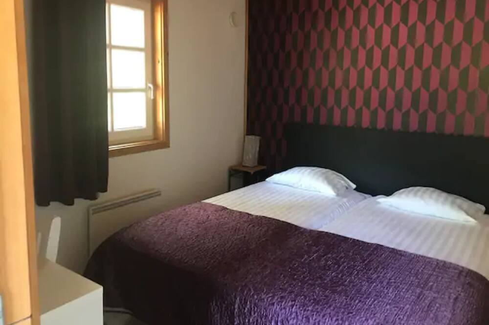 Photo of Bedroom in Aubais